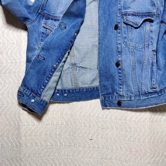 Free people Double Breasted Denim Distressed Jacket Size Small Blue Light Wash - Picture 6 of 14